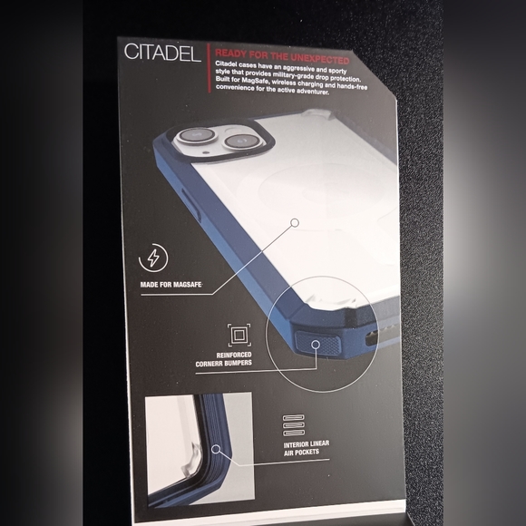 Citadel Phone Case (NIB) - Picture 4 of 4